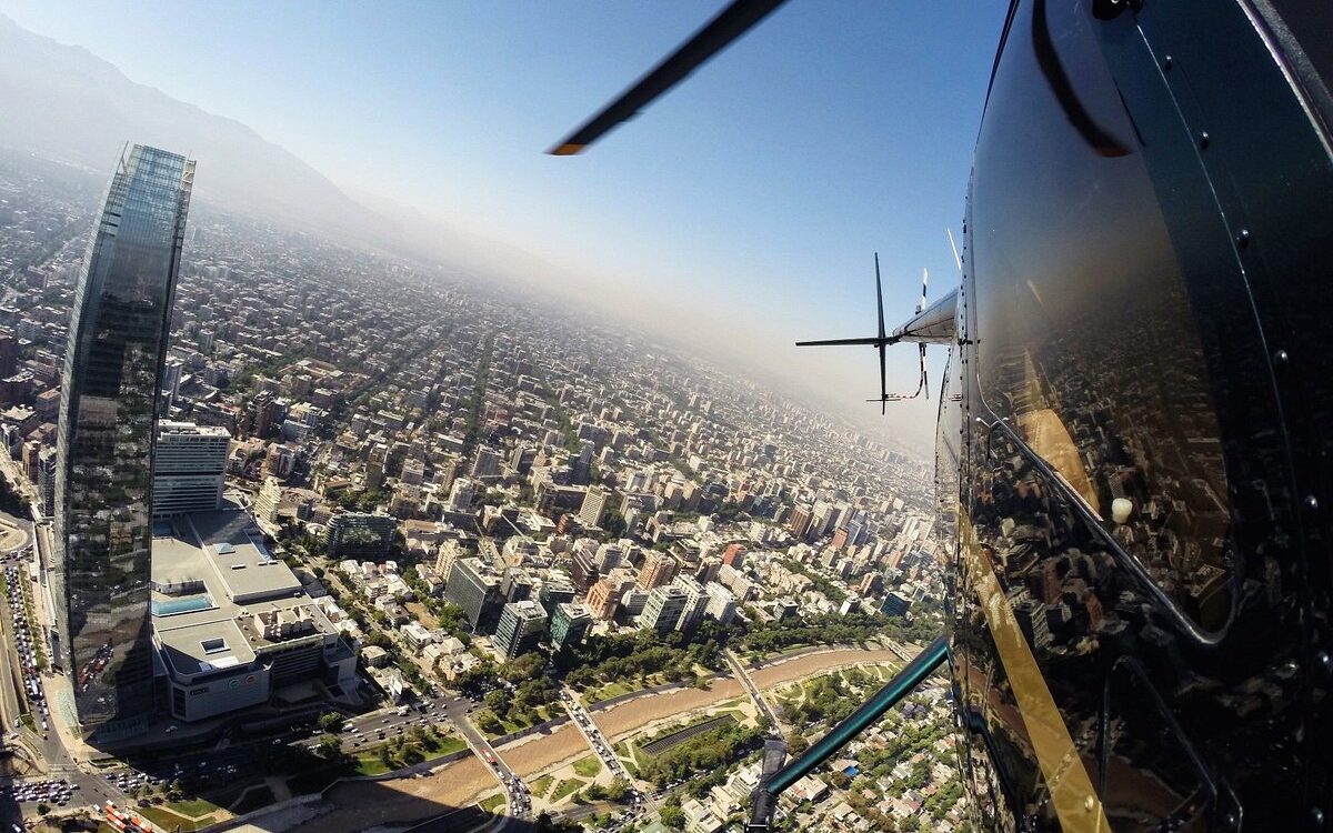 Santiago en helicóptero